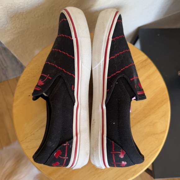 In-N-Out Burger Slip On Shoes Palm Tree Graphic Sneakers Black Red W9.5 M8.0 - Picture 5 of 7